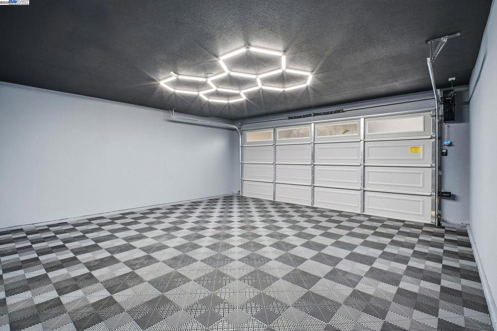 BRIARWOOD - Residential