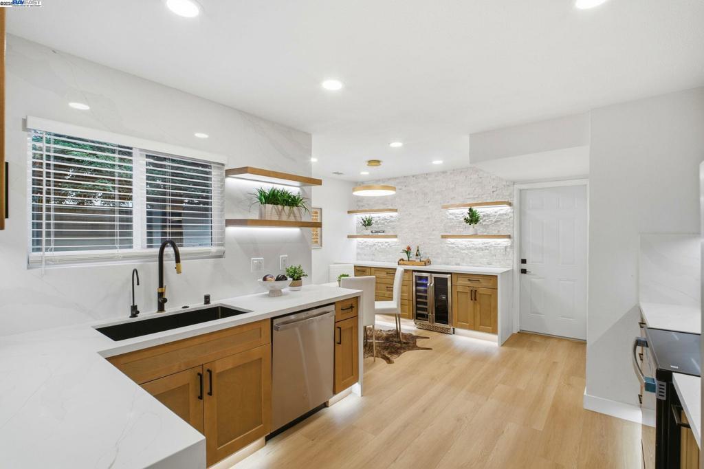 BRIARWOOD - Residential