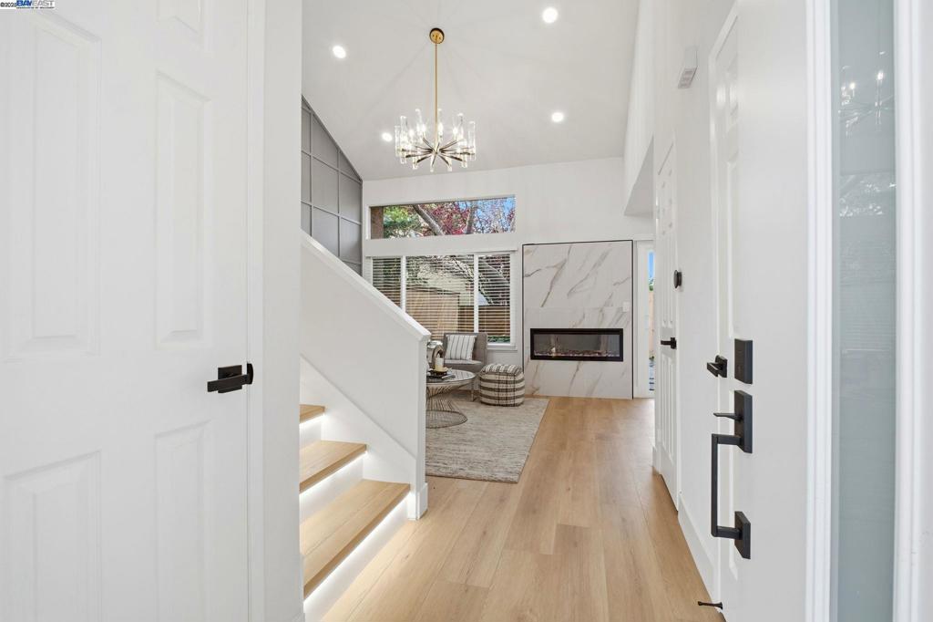 BRIARWOOD - Residential