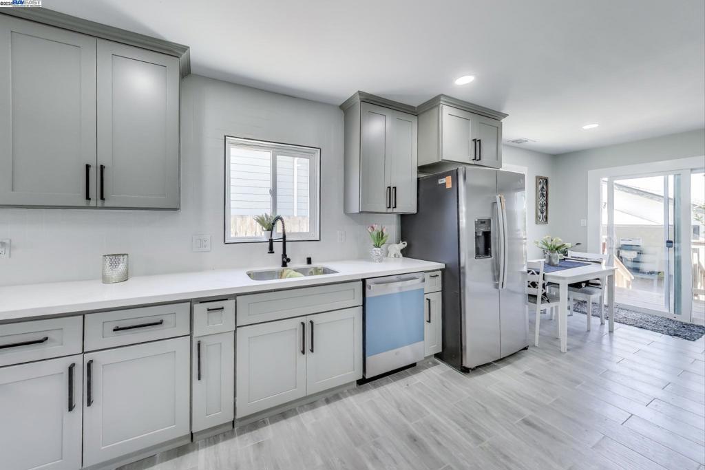 ALHAMBRA  VALLEY - Residential