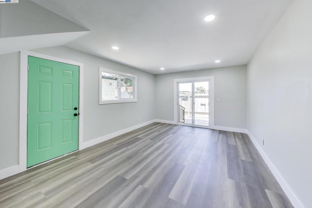 ALHAMBRA  VALLEY - Residential