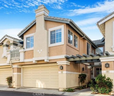 Photo of 3 Cambria, Mission Viejo, CA 92692 (MLS # OC26114703)
