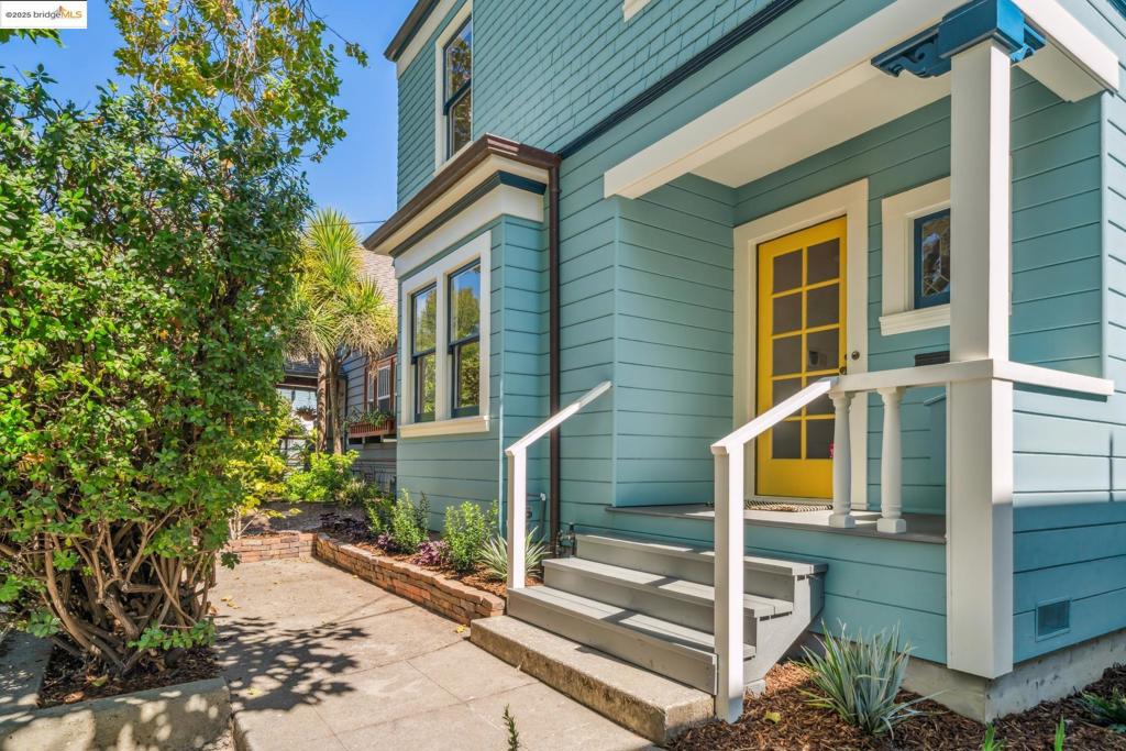 Properties 1 1810 Virginia St