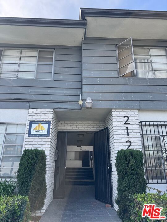 212 W Plymouth Street