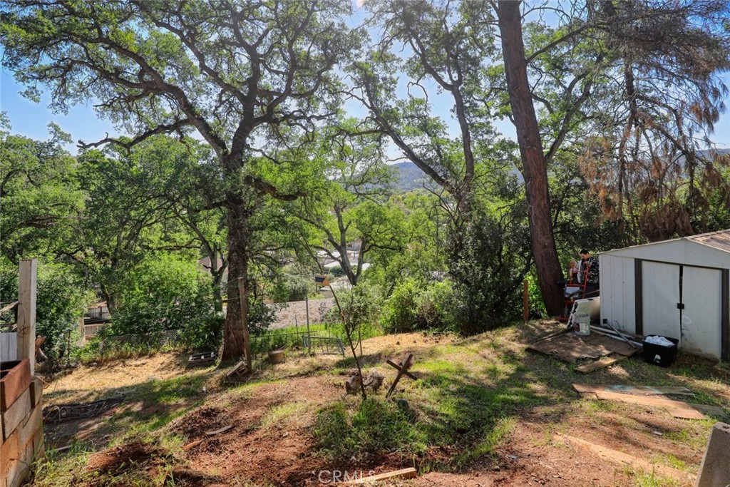 12637 Lakeview