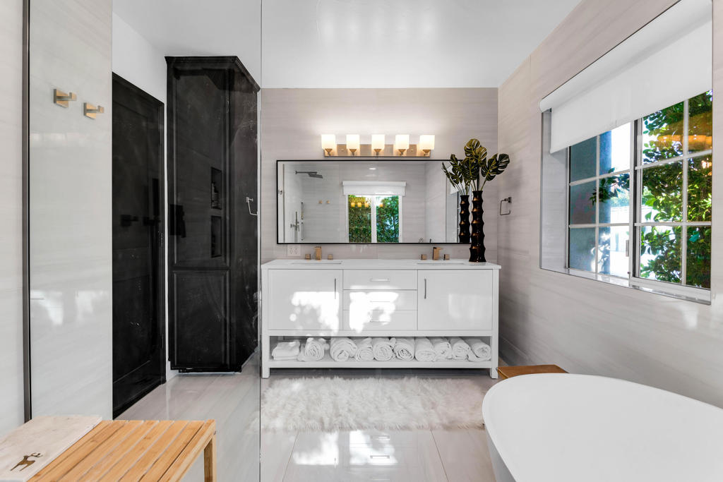 Cove At Indian Wells - Residential Lease