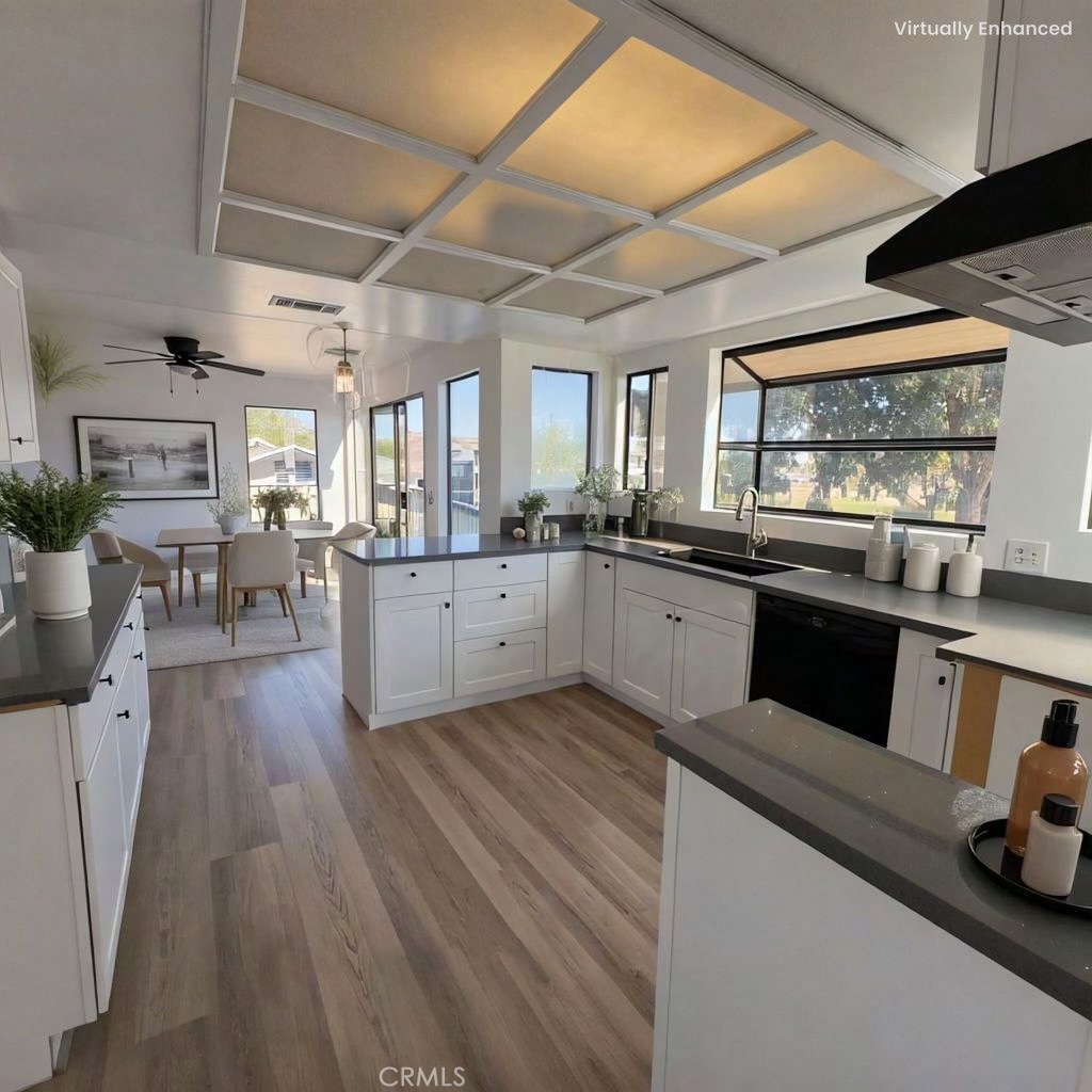 15682 Kingswood Drive