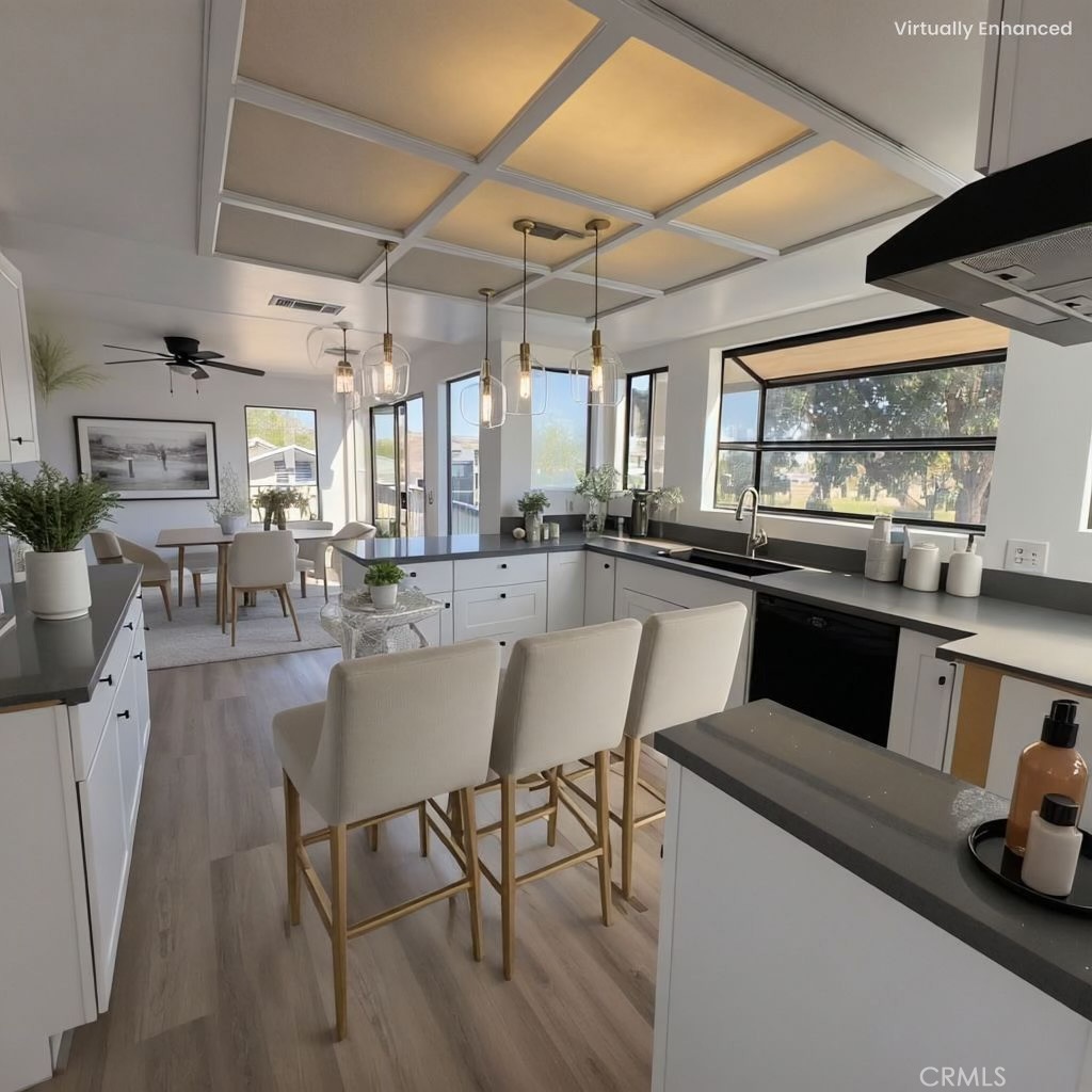 15682 Kingswood Drive