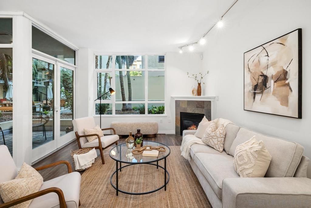 Photo of 850 Beech St St #Unit 203, San Diego, CA 92101 (MLS # 250041529SD)