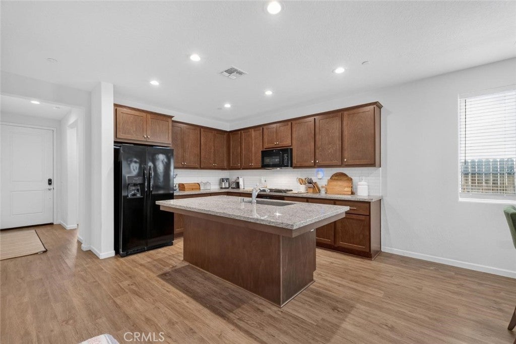 6231 E Berkeley