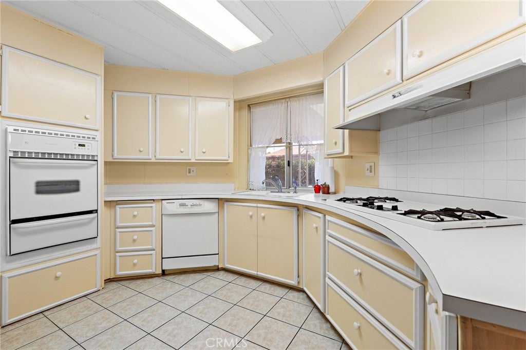1430 Vista Grande