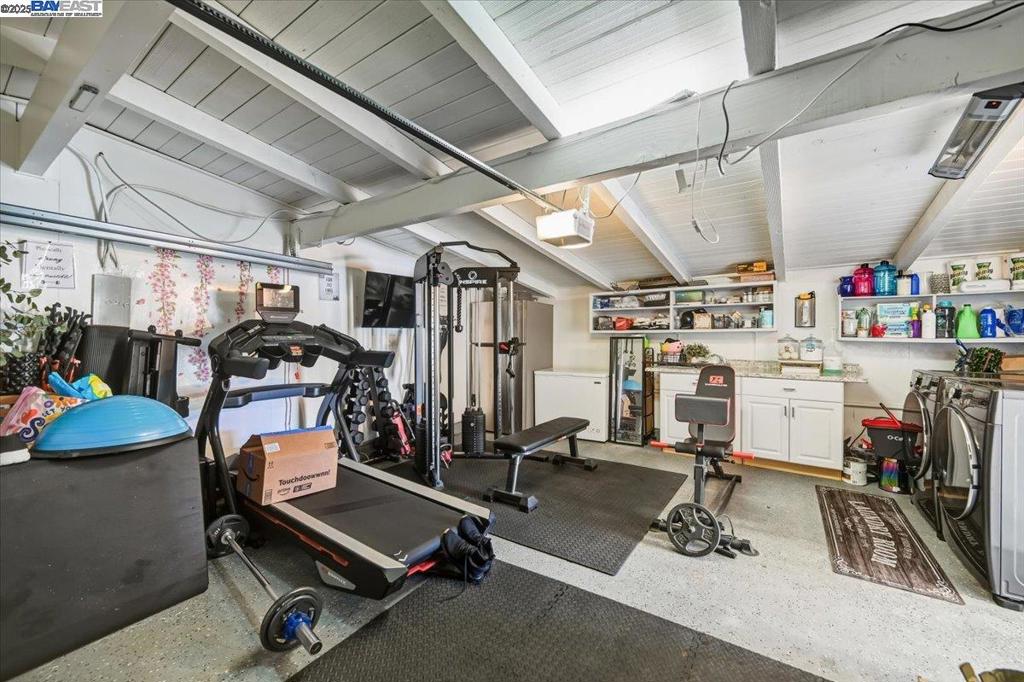 GLEN EDEN - Residential