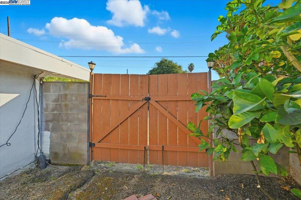 GLEN EDEN - Residential
