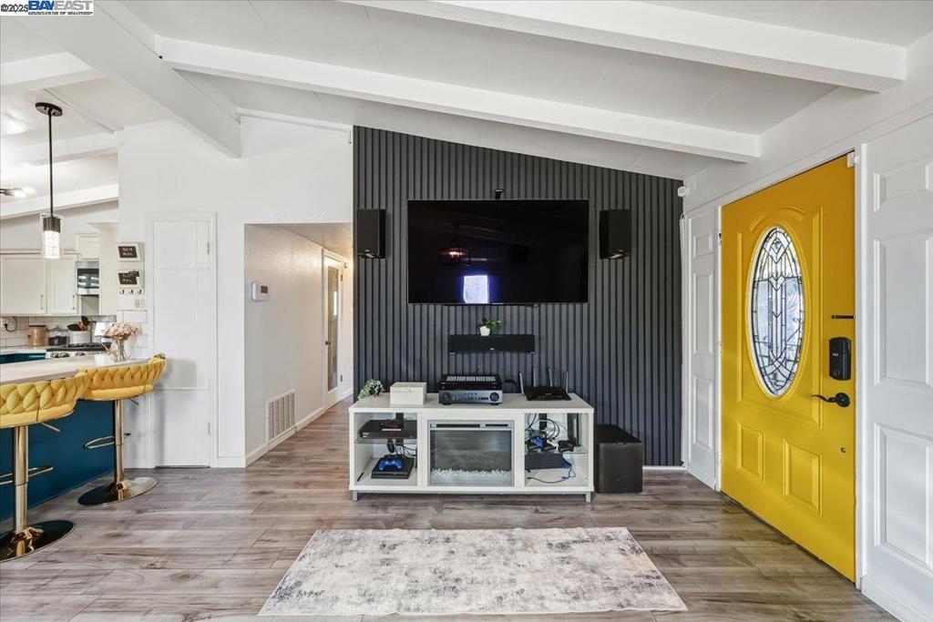 GLEN EDEN - Residential