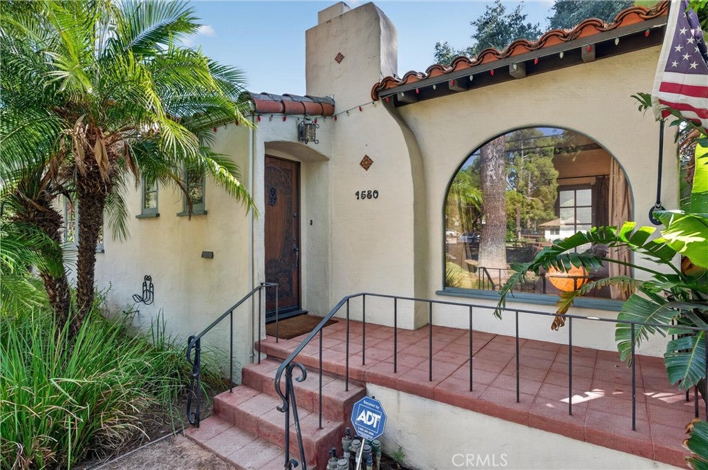 1580 N San Gorgonio