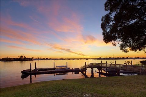 Photo of 20 Harbor Island, Newport Beach, CA 92660 (MLS # NP25020448)