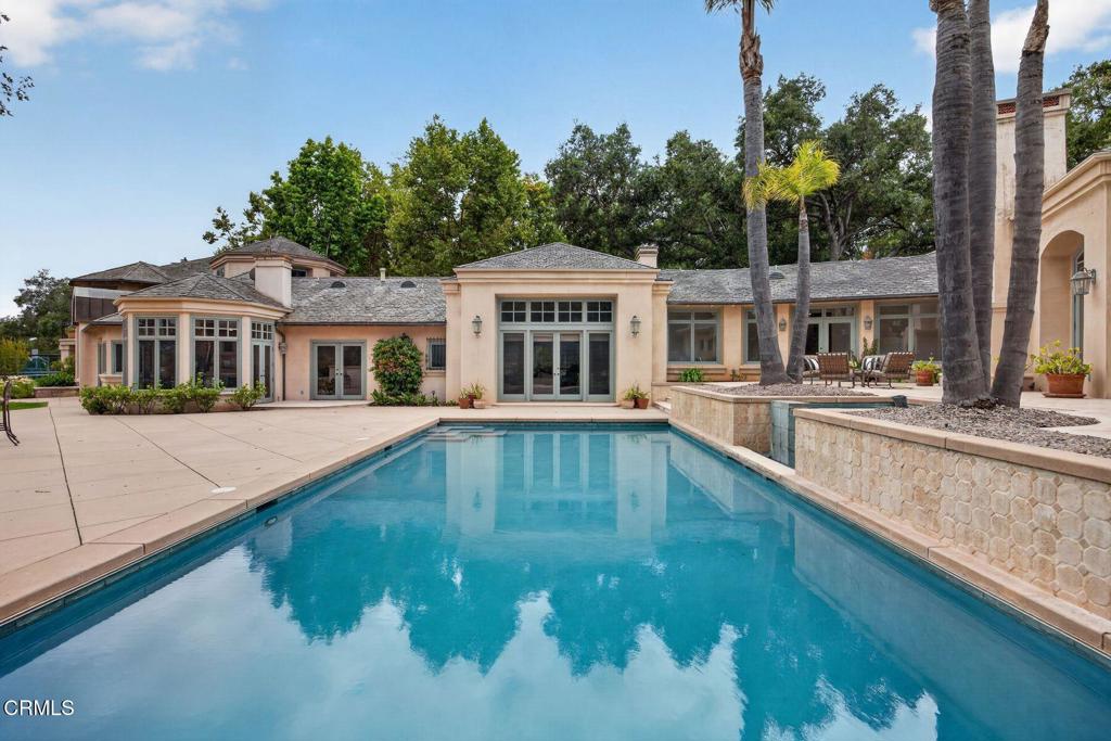 651 Oak Grove Court