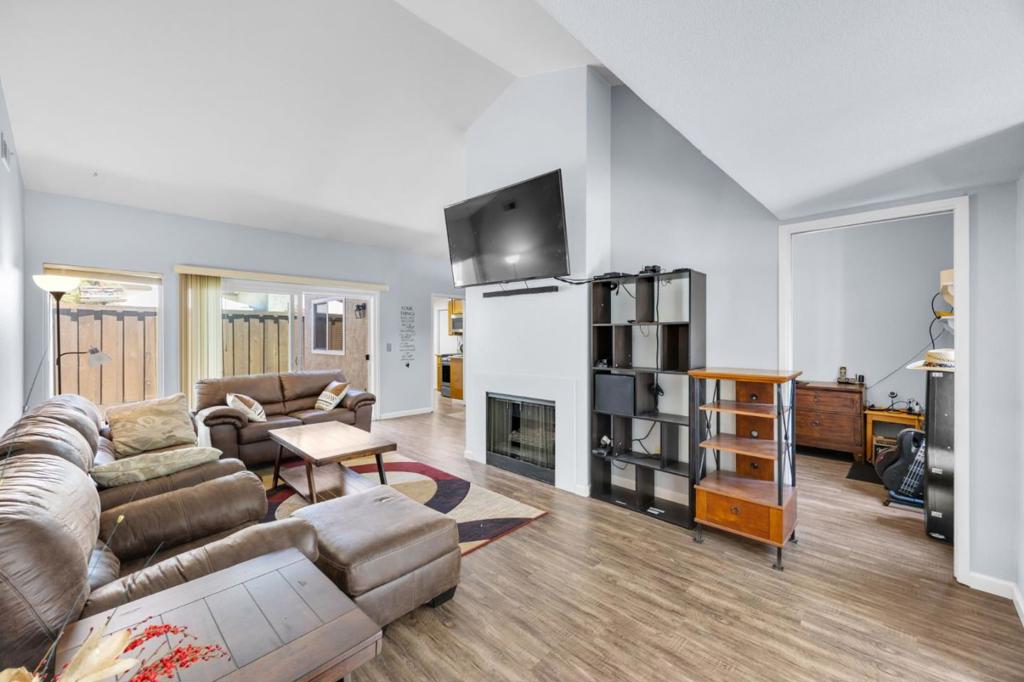 3607 Fawndale Drive