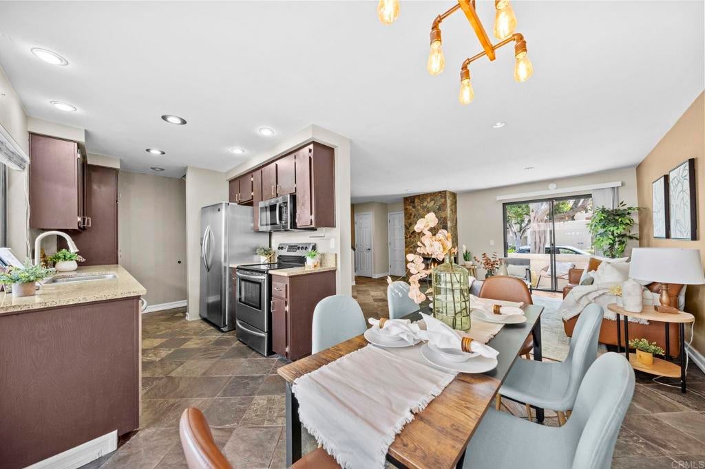 2710 Ariane Drive