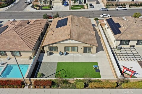 Tiny photo for 31618 Shawnee Cir, Menifee, CA 92584 (MLS # SW26049628)
