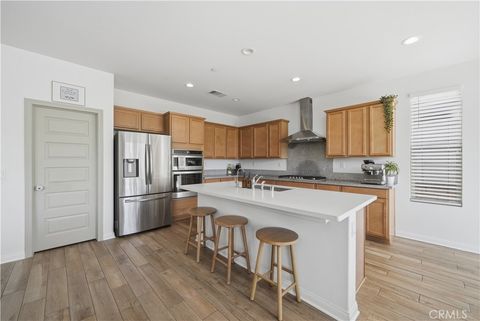 Tiny photo for 31618 Shawnee Cir, Menifee, CA 92584 (MLS # SW26049628)