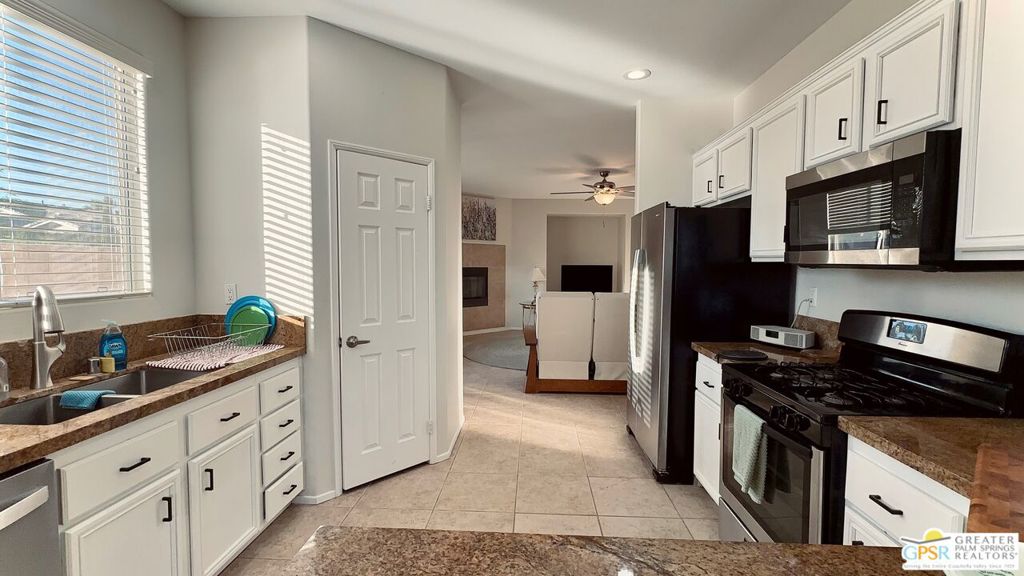 83530 Fenton Court