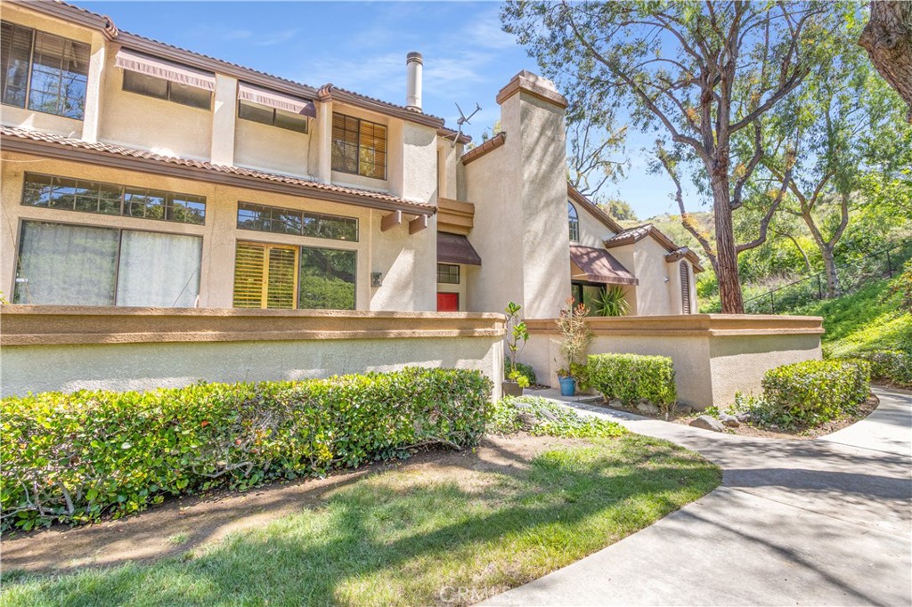 11 Wildflower Pl