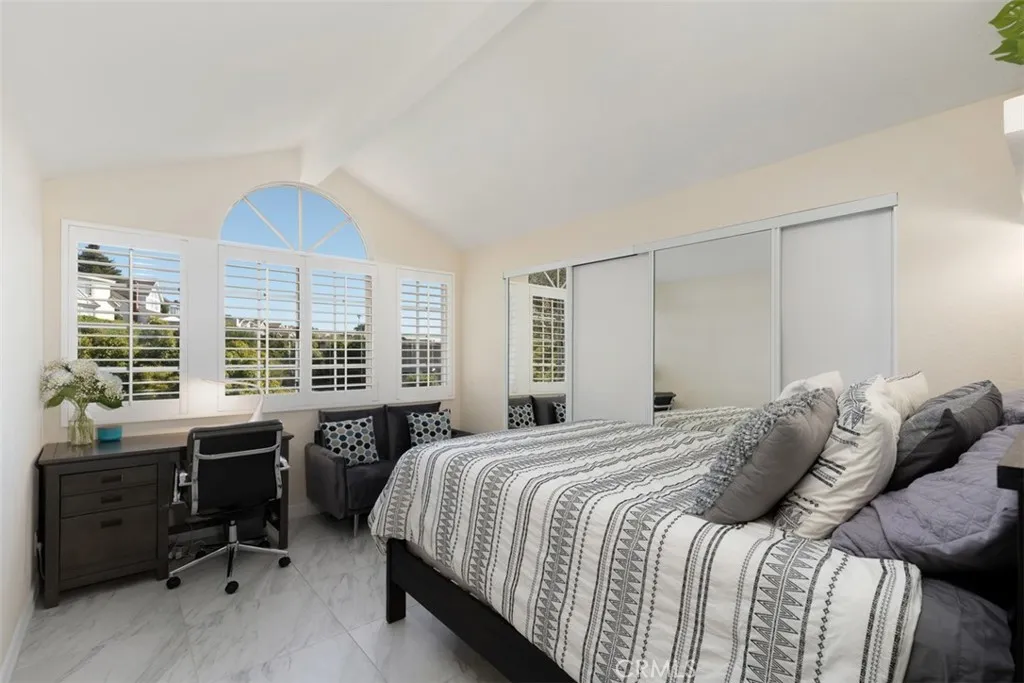 Laguna Niguel, California 92677, United States, 2 Bedrooms Bedrooms, ,3 BathroomsBathrooms,Residential,Active,205411