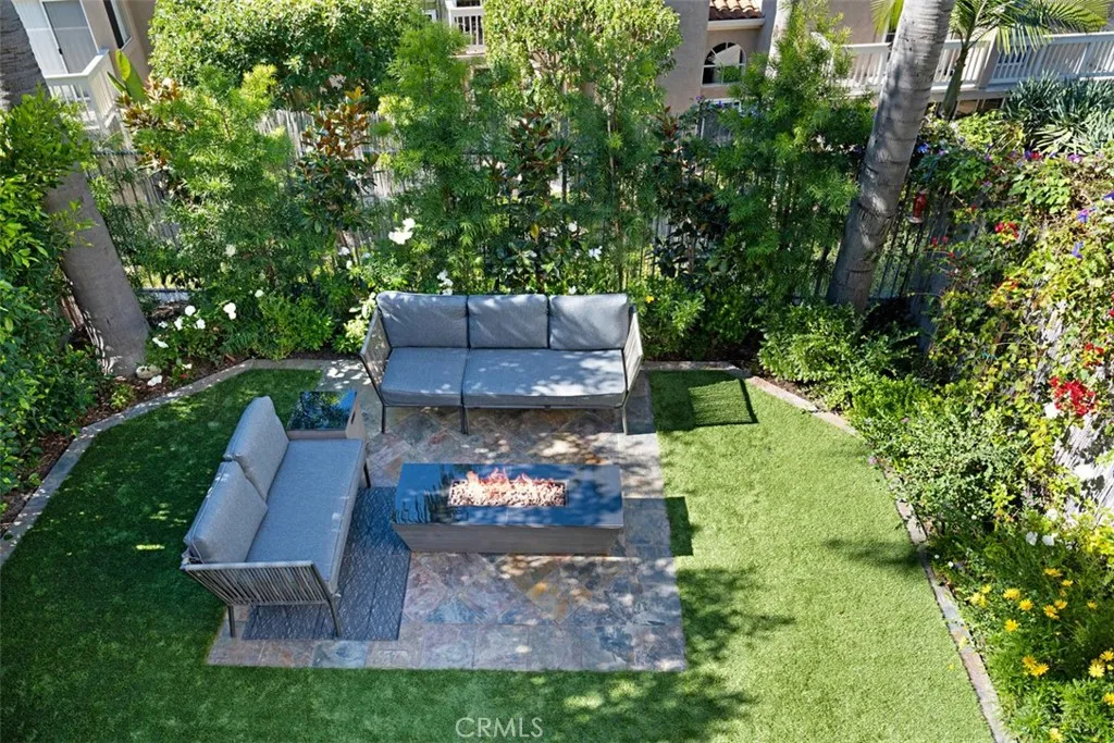 Laguna Niguel, California 92677, United States, 2 Bedrooms Bedrooms, ,3 BathroomsBathrooms,Residential,Active,205411