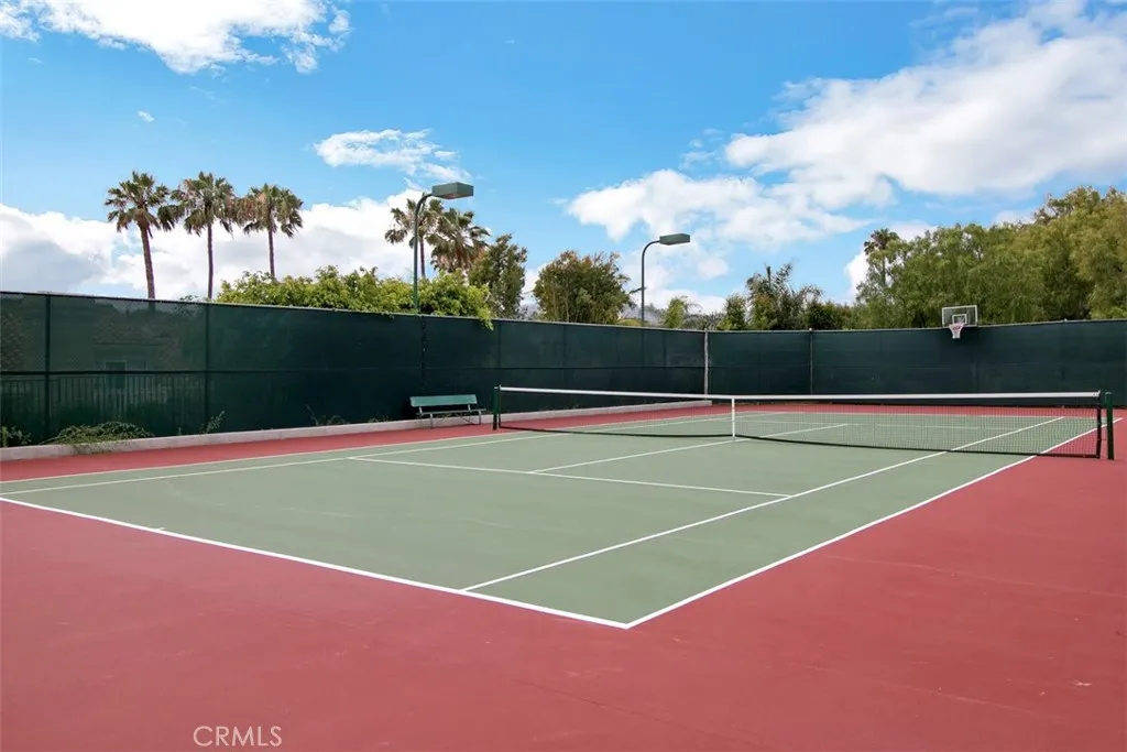 Laguna Niguel, California 92677, United States, 2 Bedrooms Bedrooms, ,3 BathroomsBathrooms,Residential,Active,205411