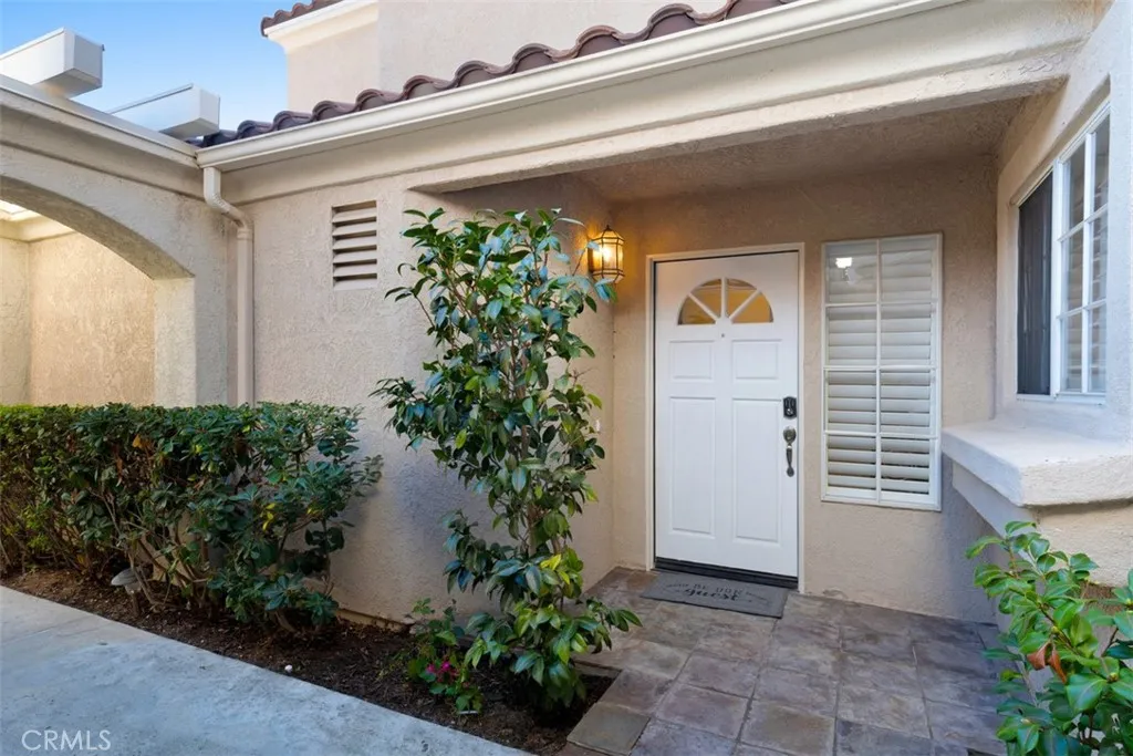 Laguna Niguel, California 92677, United States, 2 Bedrooms Bedrooms, ,3 BathroomsBathrooms,Residential,Active,205411