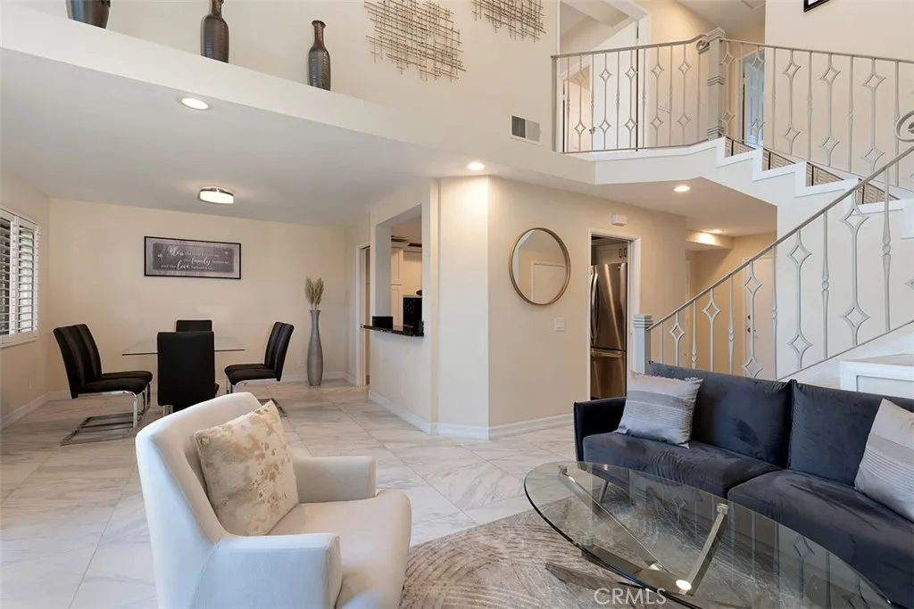 Laguna Niguel, California 92677, United States, 2 Bedrooms Bedrooms, ,3 BathroomsBathrooms,Residential,Active,205411