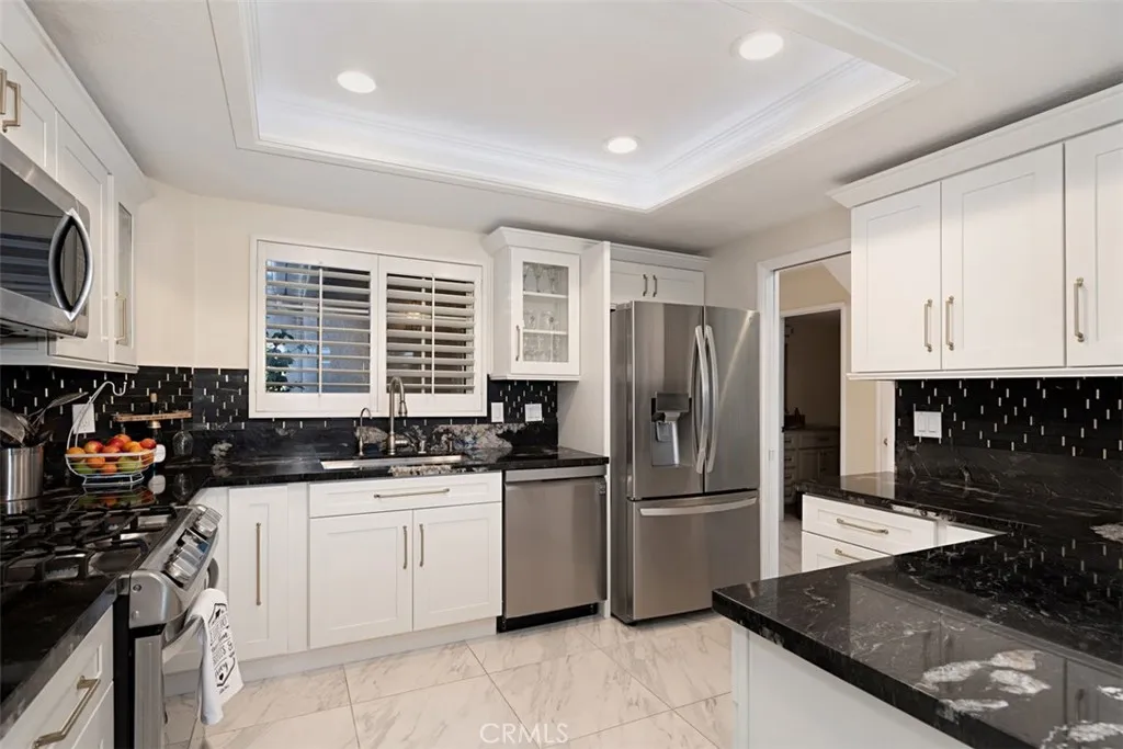 Laguna Niguel, California 92677, United States, 2 Bedrooms Bedrooms, ,3 BathroomsBathrooms,Residential,Active,205411