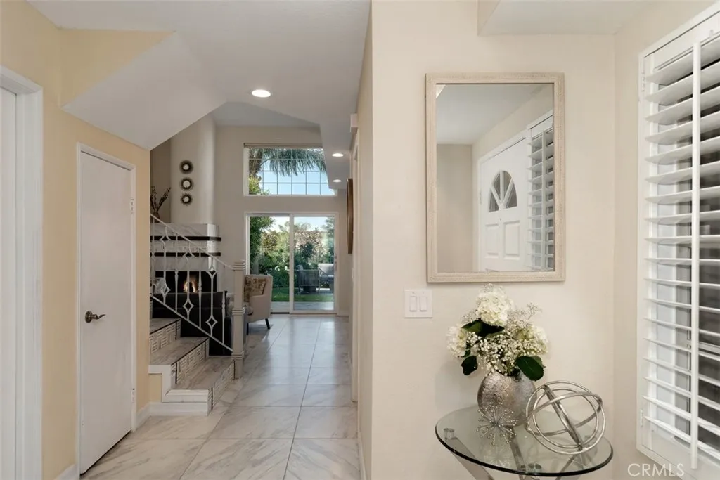 Laguna Niguel, California 92677, United States, 2 Bedrooms Bedrooms, ,3 BathroomsBathrooms,Residential,Active,205411