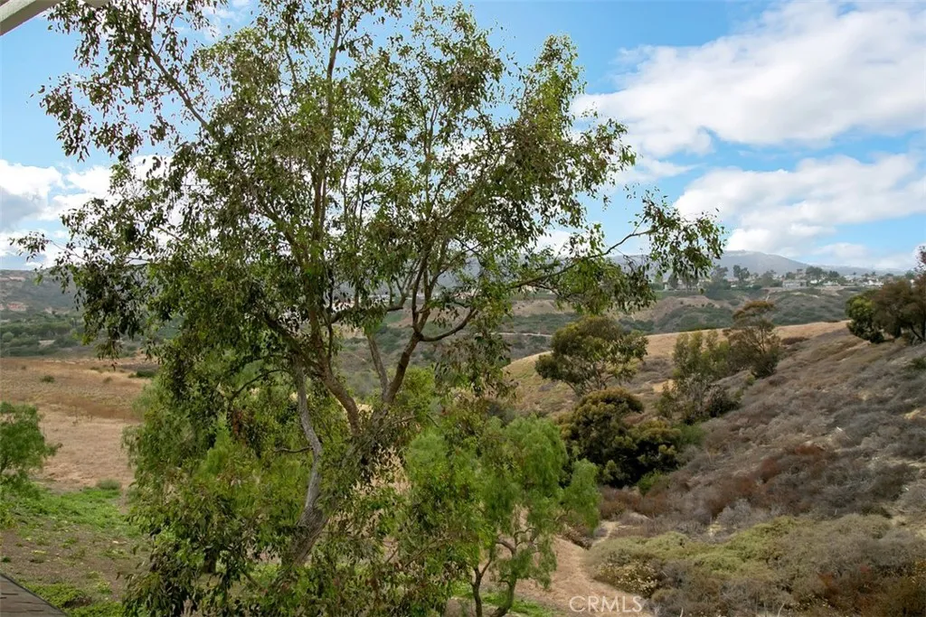 Laguna Niguel, California 92677, United States, 2 Bedrooms Bedrooms, ,3 BathroomsBathrooms,Residential,Active,205411