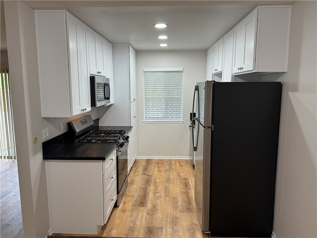 Casa Loma (CL) - Residential Lease