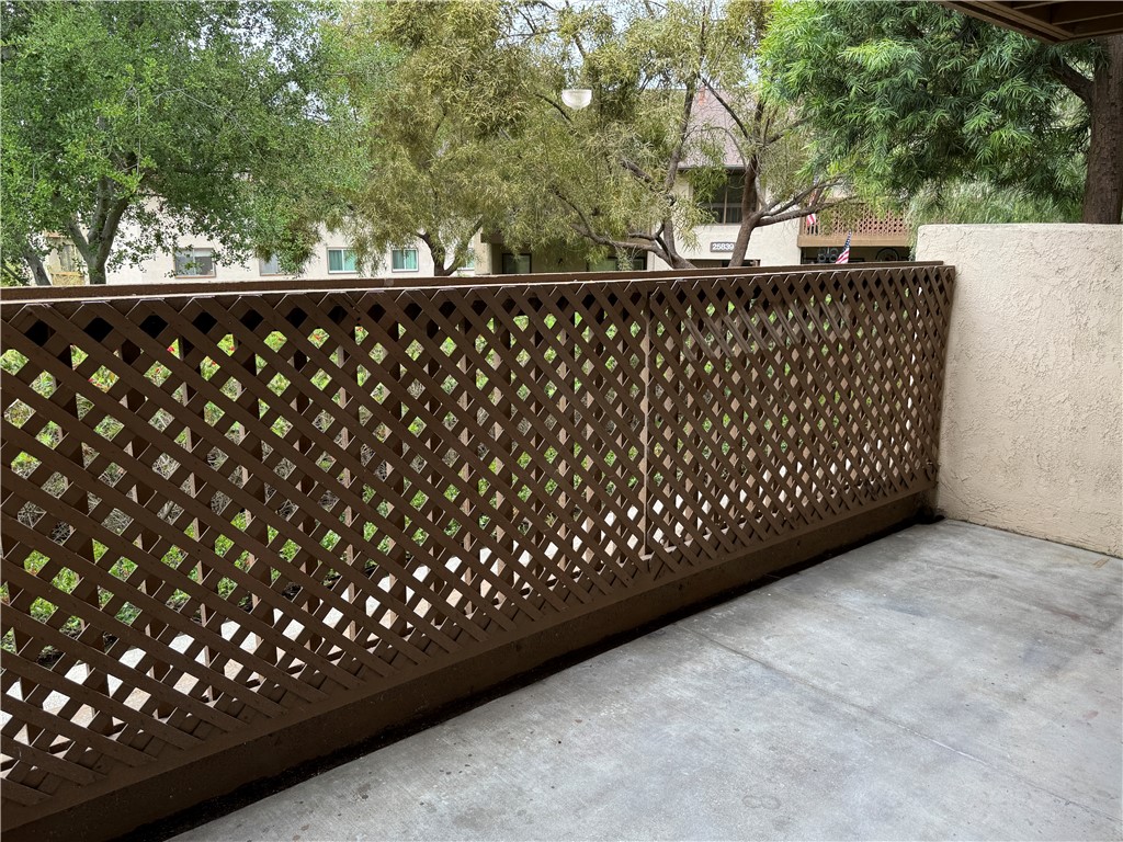 Casa Loma (CL) - Residential Lease