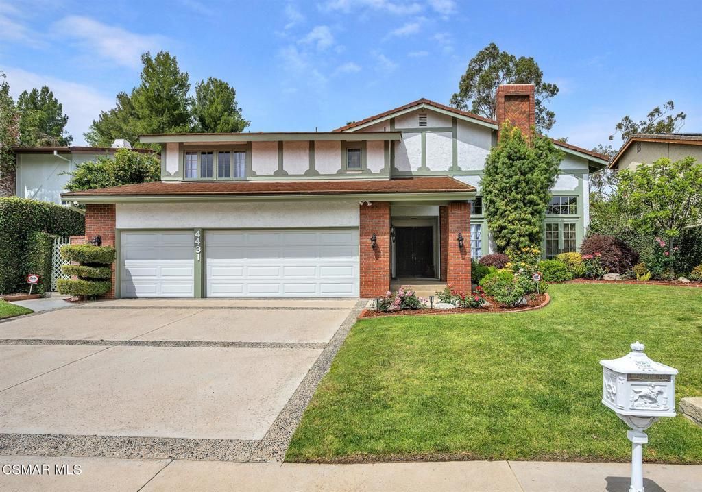 Photo of 4431 Dulcinea Court, Woodland Hills, CA 91364 (MLS # 226001865)