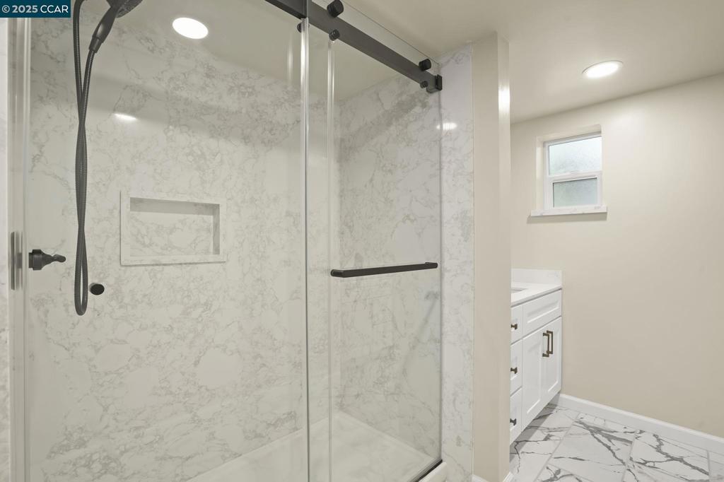 VISTA DE VALLEJO - Residential