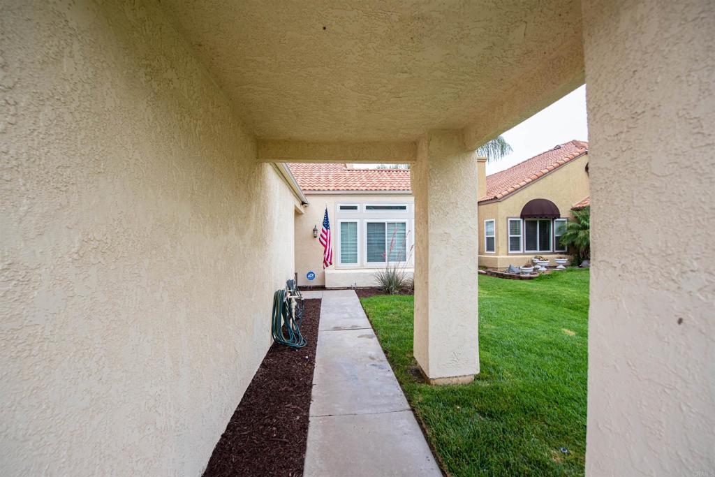 30230 Calle Belcanto