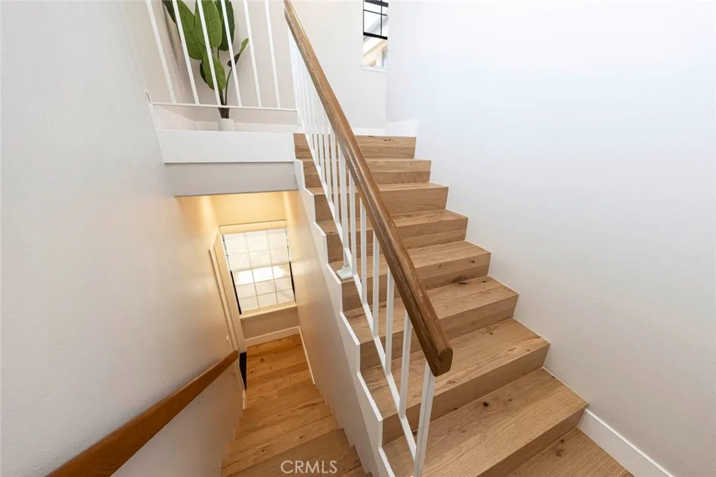 Newport Beach, California 92660, United States, 2 Bedrooms Bedrooms, ,3 BathroomsBathrooms,Residential,Active,257534