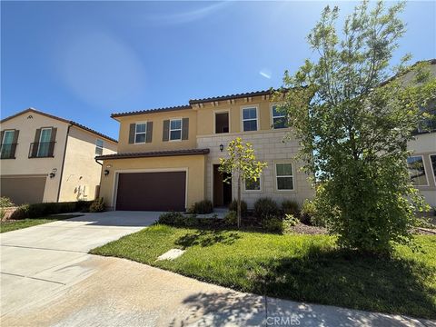 Photo of 19042 martino ct Ct, Canyon Country, CA 91350 (MLS # WS25136171)