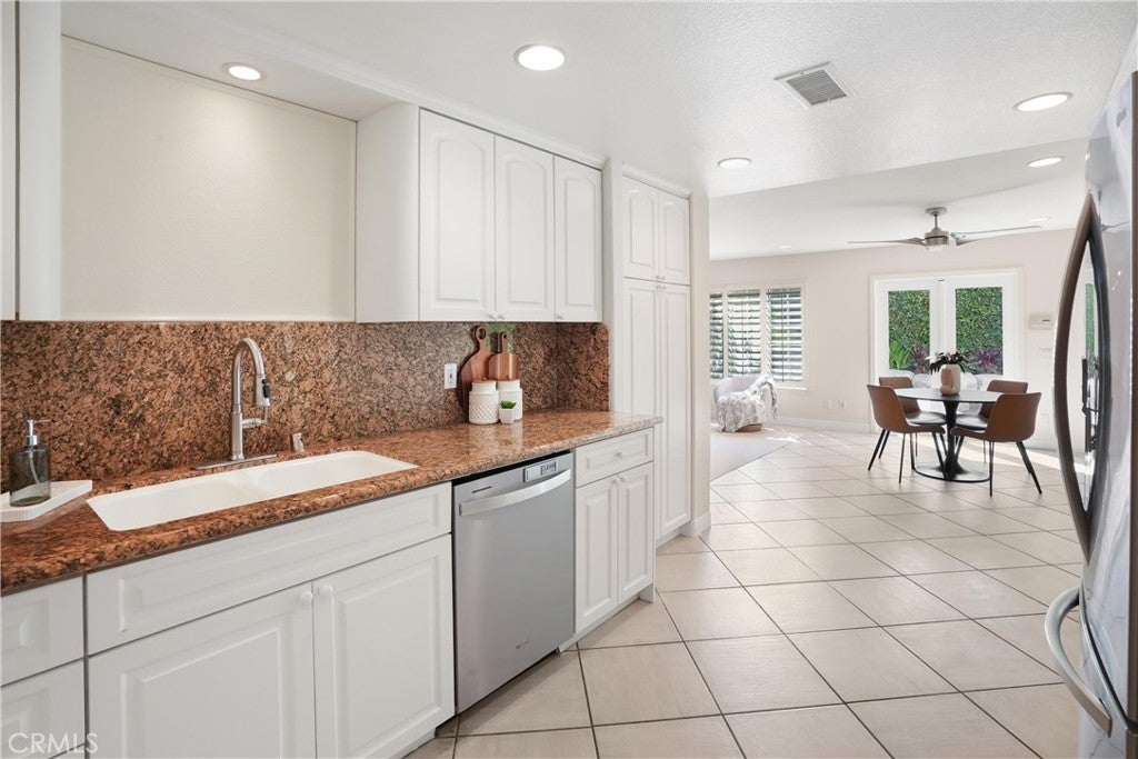 18 Timbergate, Irvine CA 92614 - Photo 21