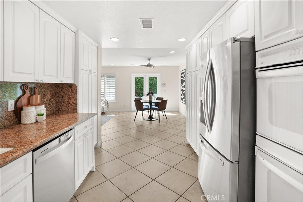 18 Timbergate, Irvine CA 92614 - Photo 22