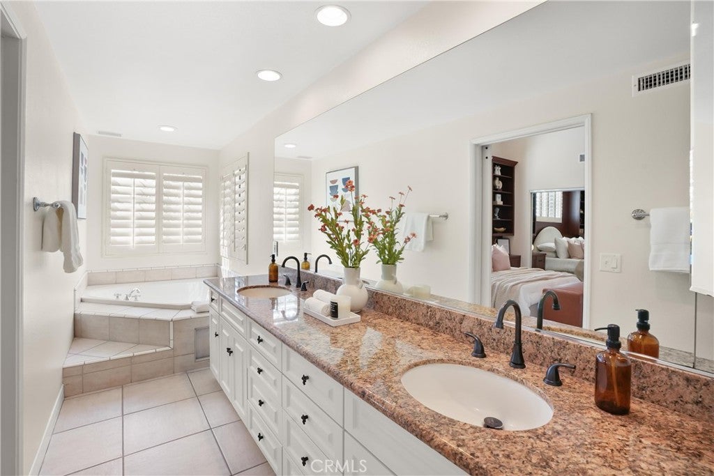 18 Timbergate, Irvine CA 92614 - Photo 30