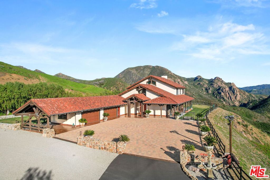 12486 Yerba Buena Road