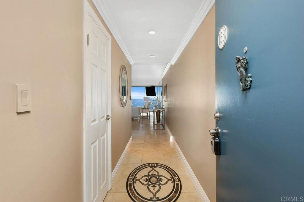 1200 Harbor N 15B