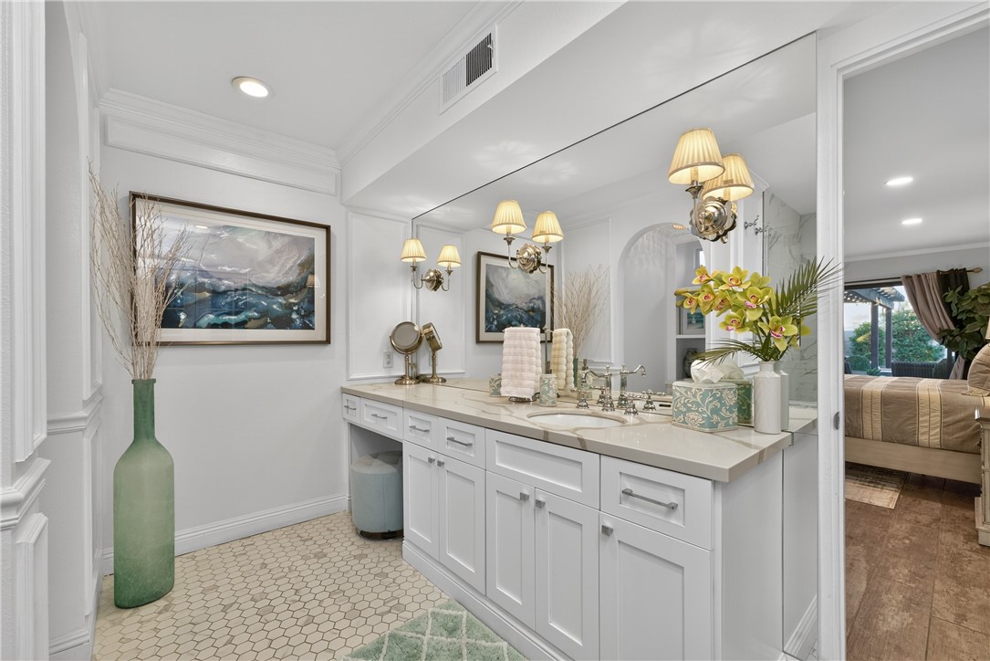 Indian Wells (32508) - Residential Lease