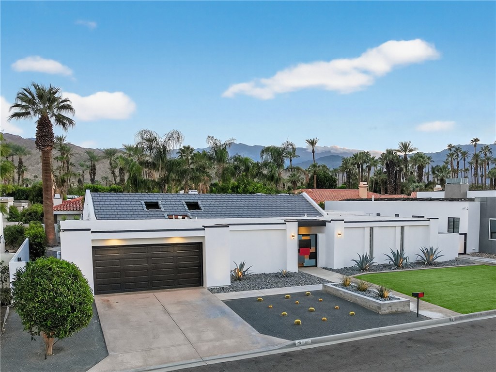 Indian Wells (32508) - Residential Lease