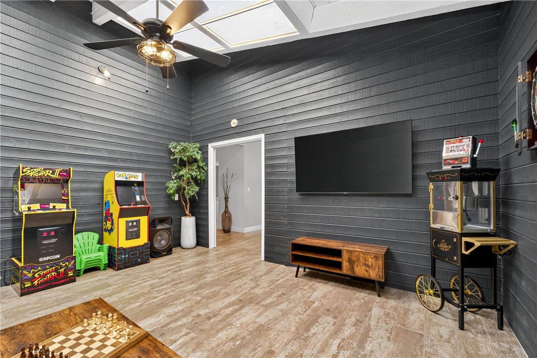 Indian Wells (32508) - Residential Lease
